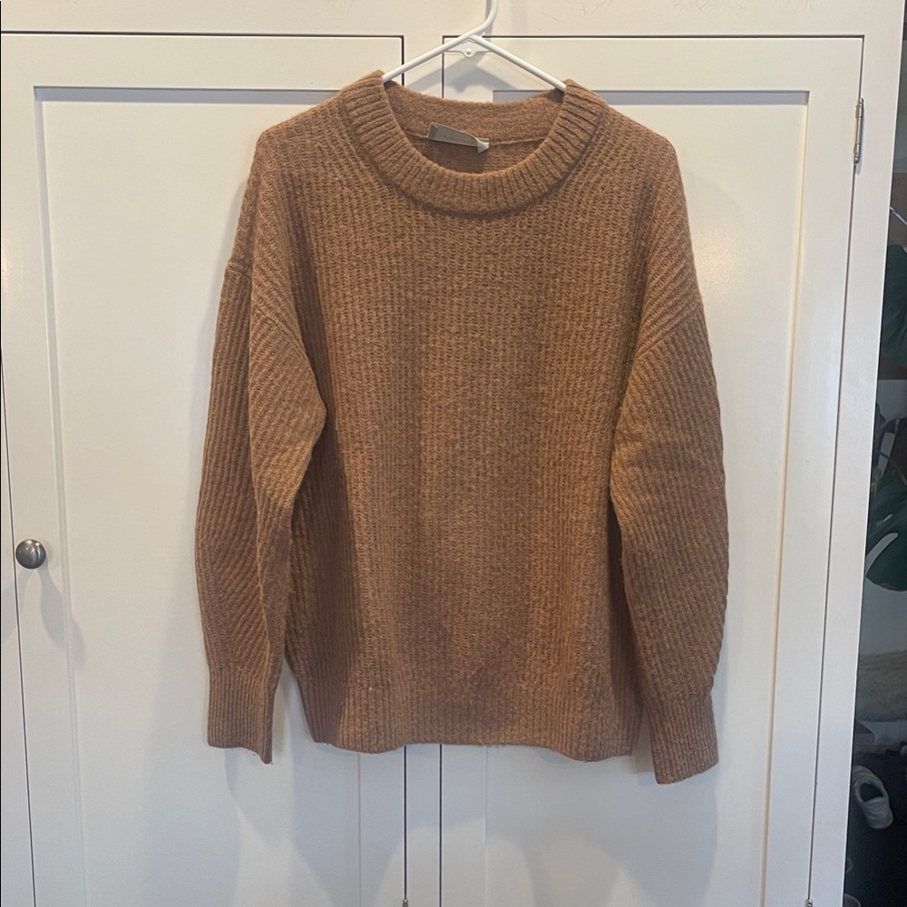 Everlane women’s size M Camel Knit Sweater